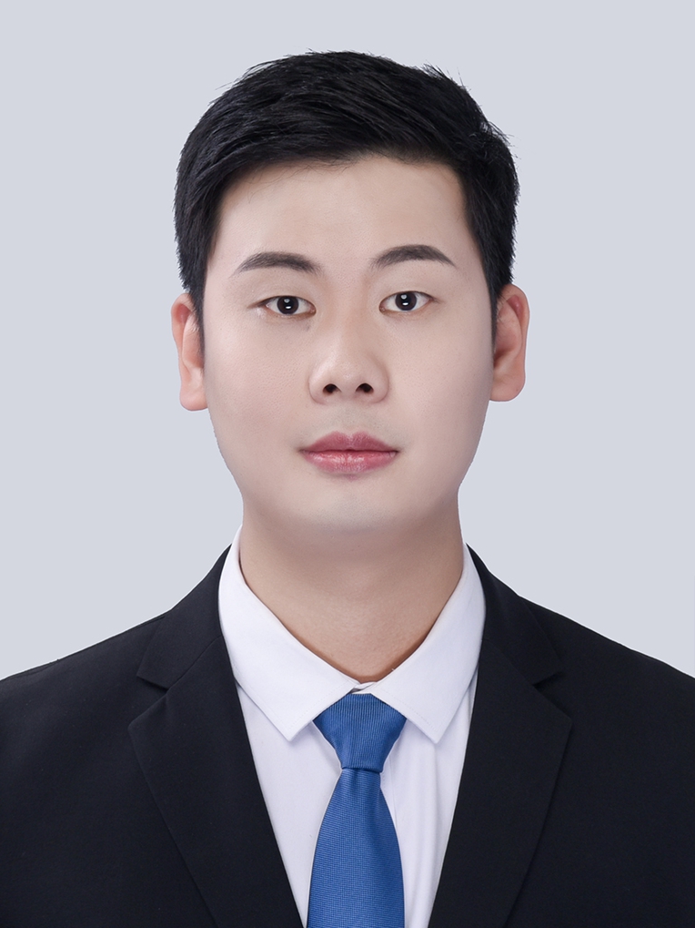 证件照邱军强